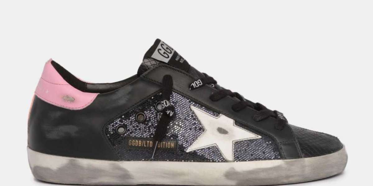 Golden Goose Outlet to stand out on Zoom