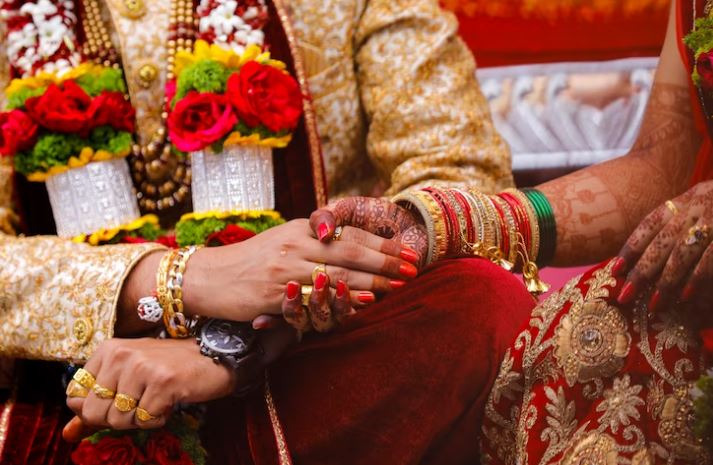 Navigating Eternal Bonds: Exploring Hindu Matrimonial Services And Sites blog by Siya  Swayamver