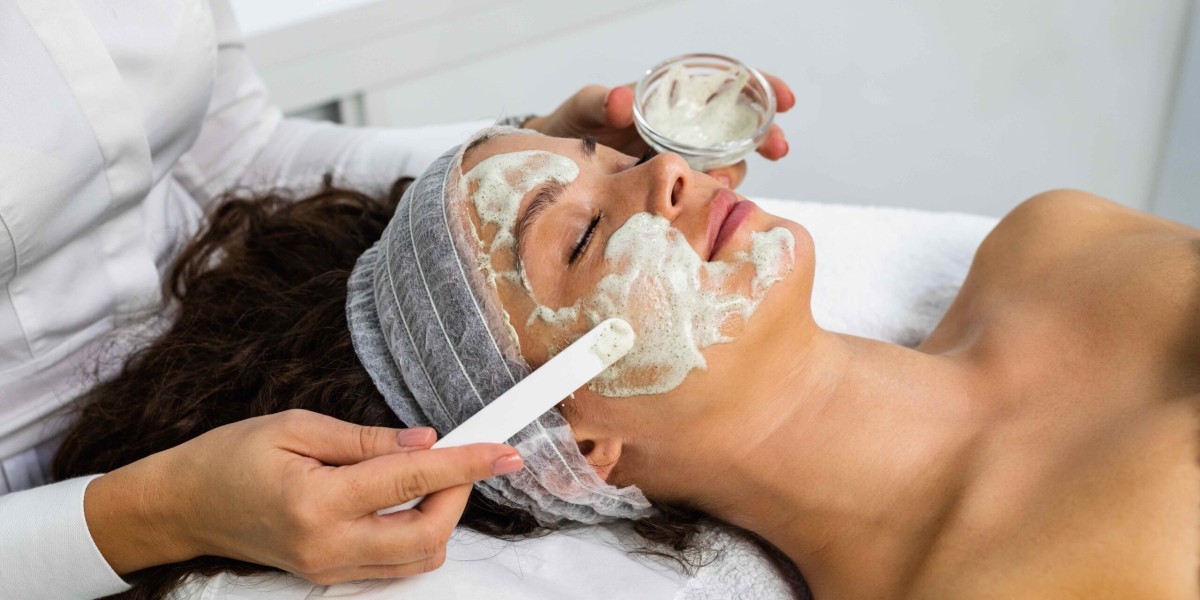 Unlocking Radiant Skin: The Marvels of Hydrafacial in Oakville