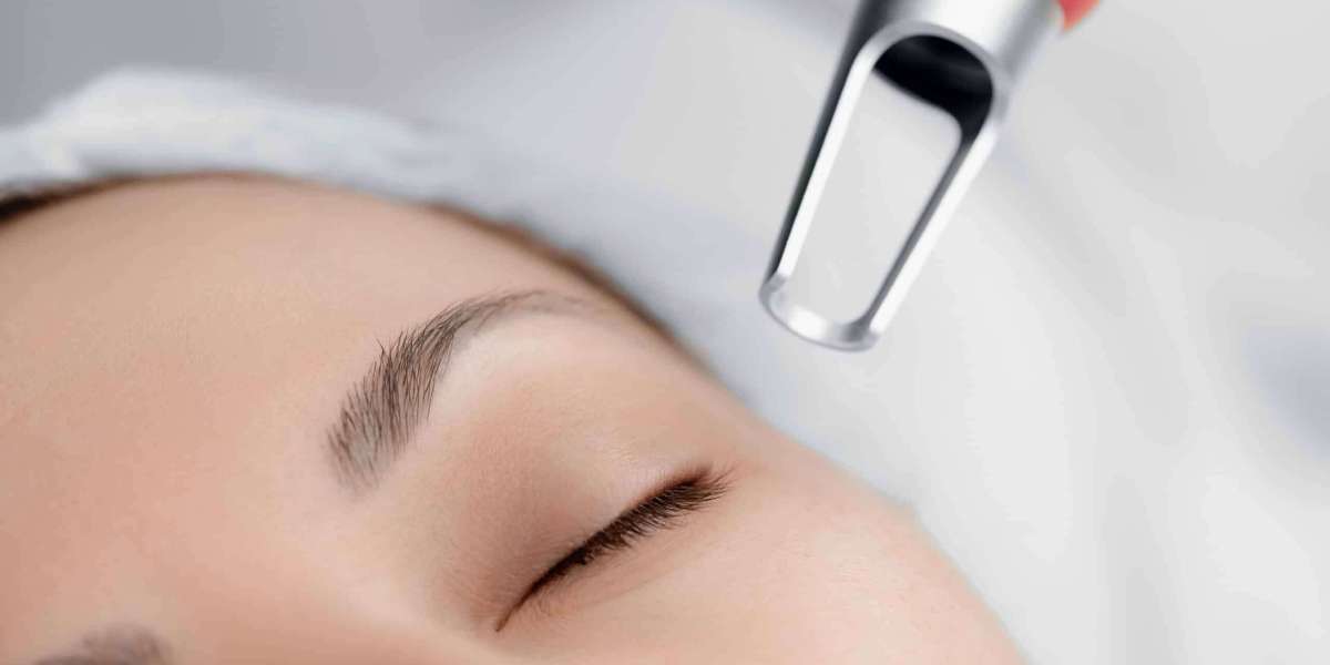 Pico Laser Elegance: Transformative Precision in Beauty Redefined