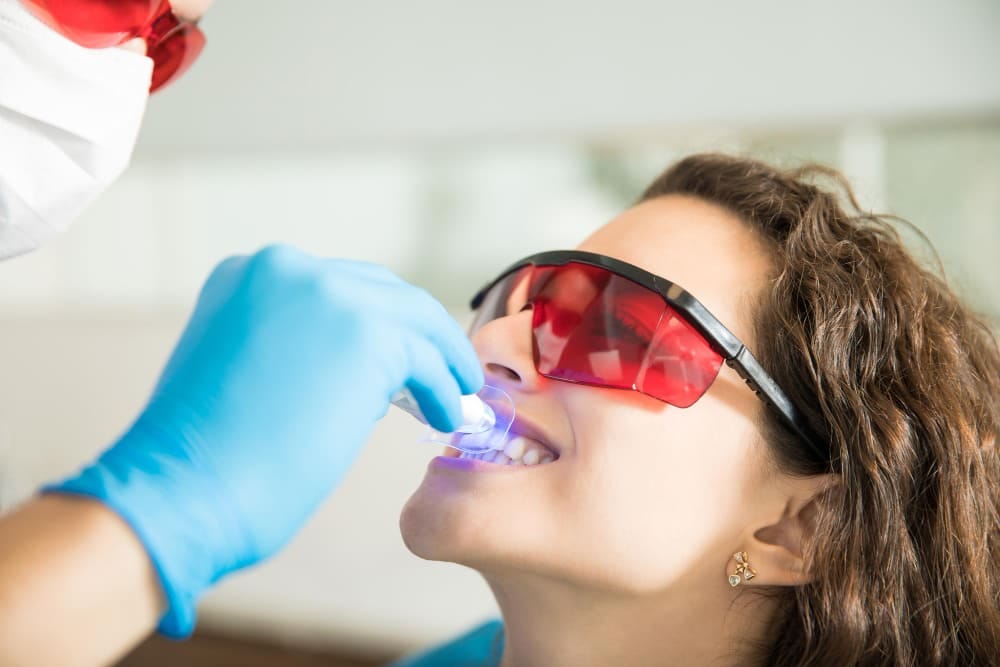 Teeth Whitening: Can My Yellow Teeth Become White? | by Collegestreetdental | Aug, 2024 | Medium