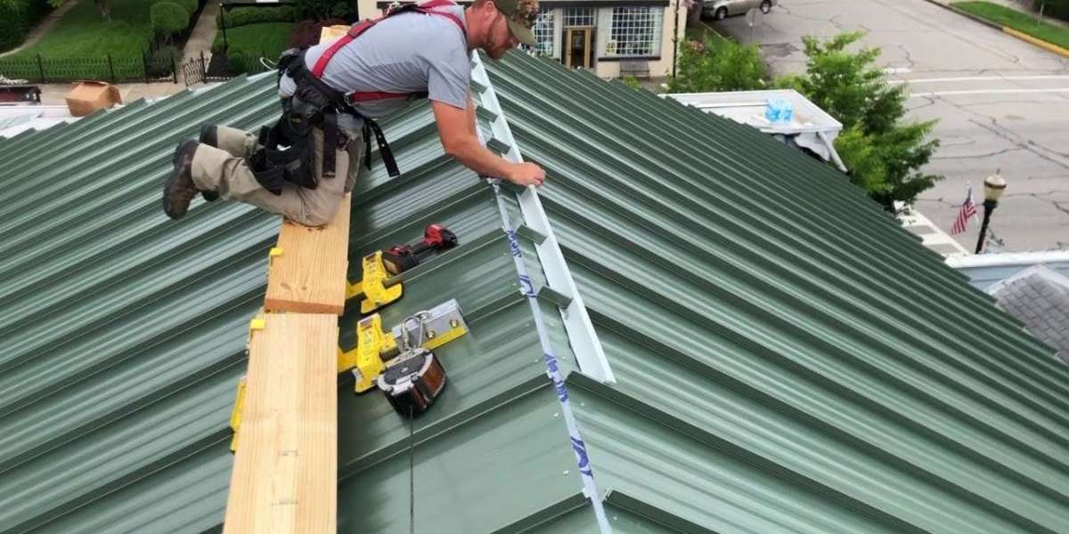 Siding Install Near Me: Expert Roof Shingle Repair Services