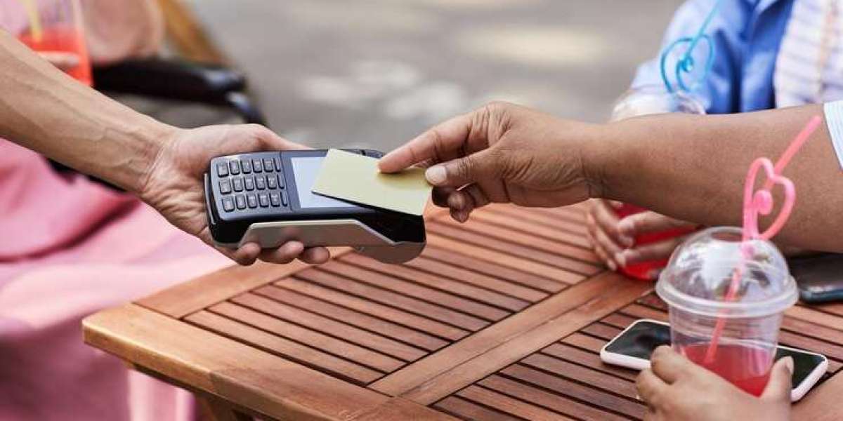 Top Reasons to Implement RFID Payment Solutions for Amusement Parks