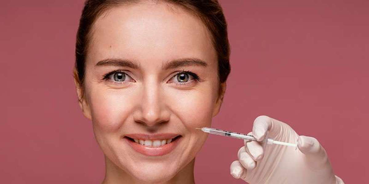 Glutathione Injection: The Ultimate Antioxidant for Skin, Detox, and Wellness