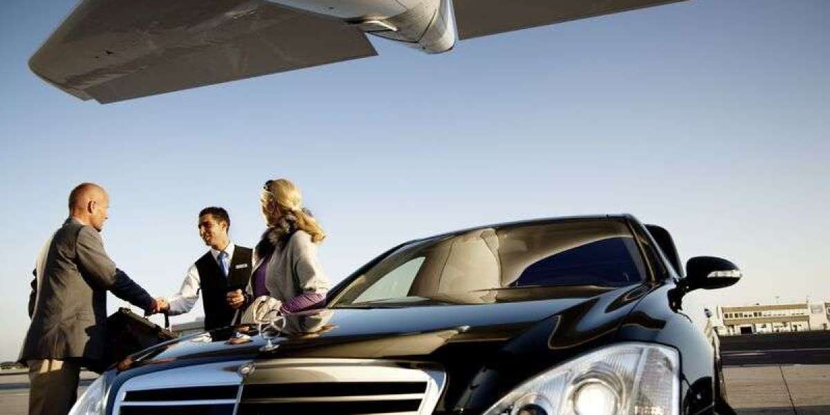 Airport Town Car Services: Elevate Your Travel Experience