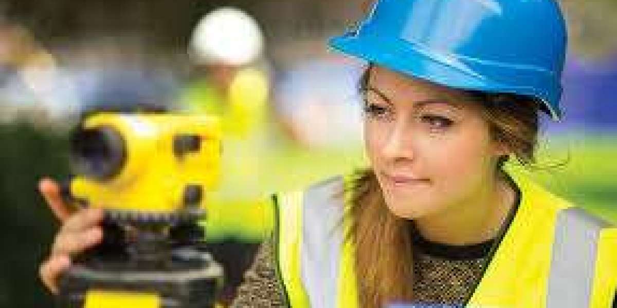 Civil Surveyor Course in Raw