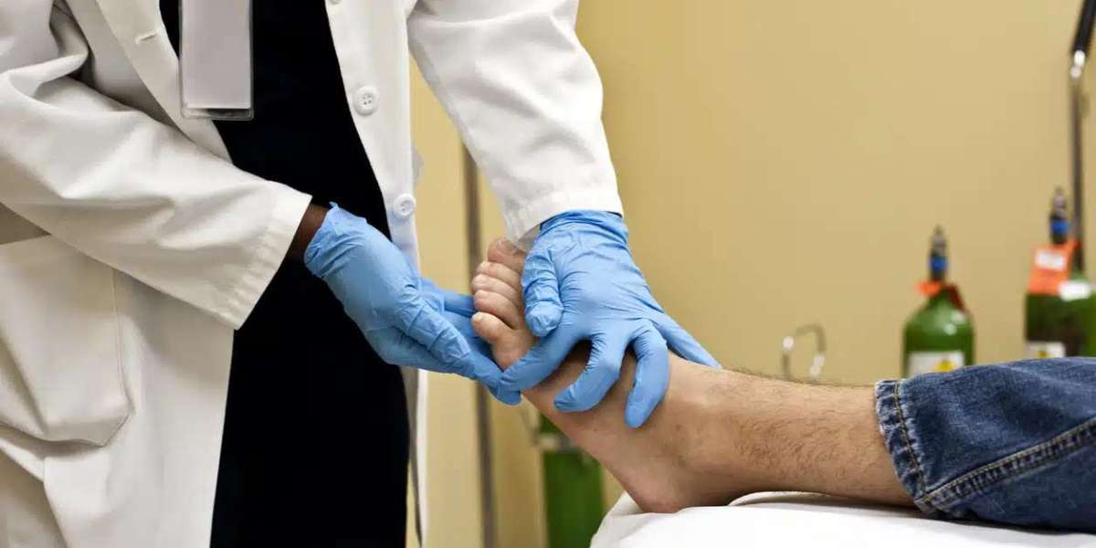 Macomb Foot Ankle & Wound Care: Best Foot Doctor Warren