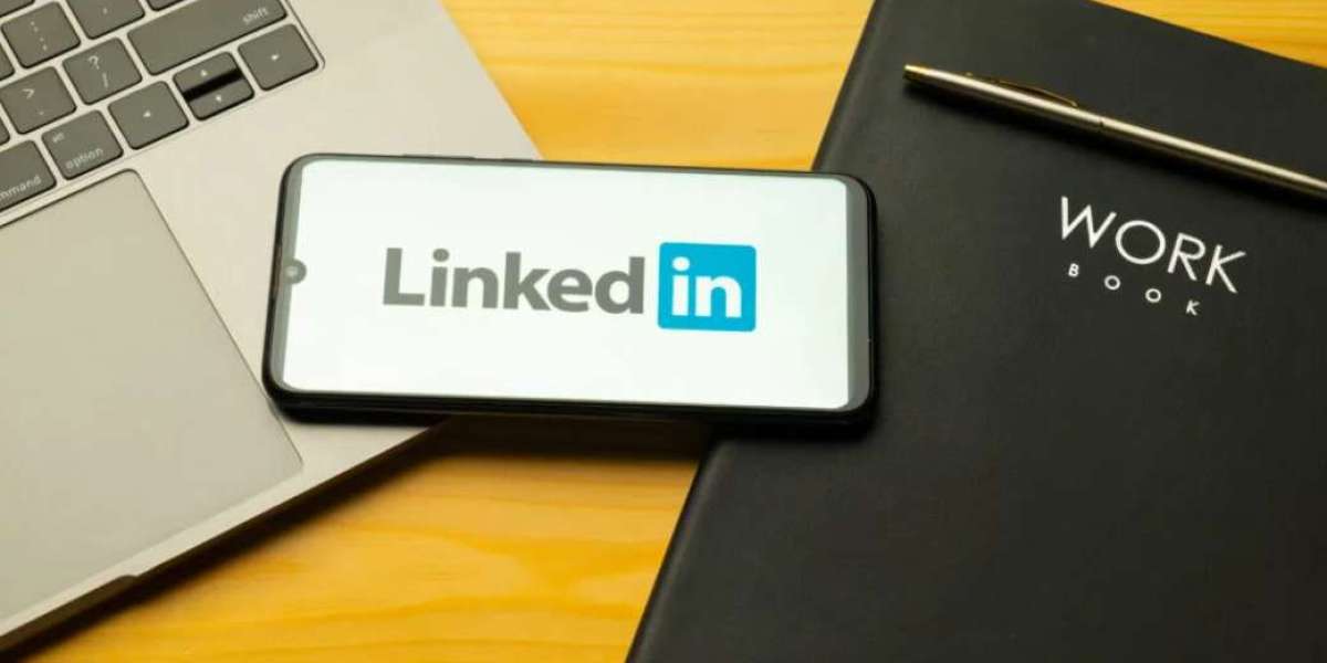 LinkedIn Marketing: A Complete Guide to Growing Your Business