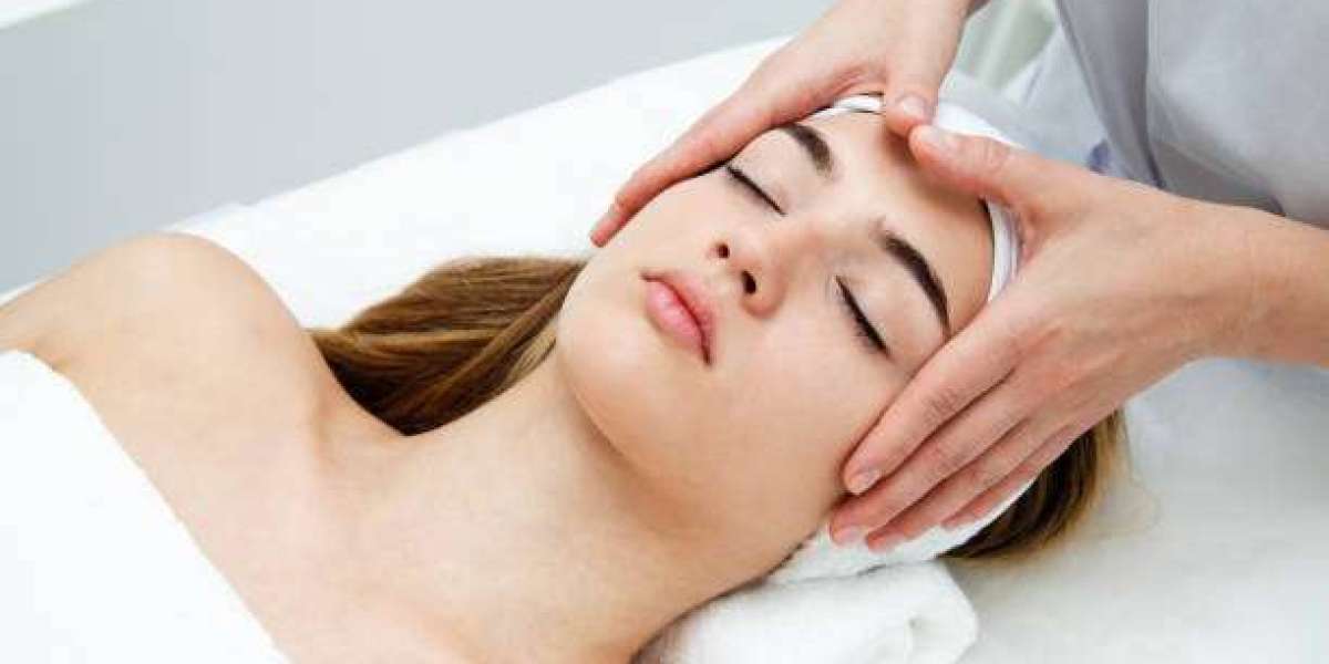 Does Deep Skin Cleansing Help With Uneven Skin Tone?